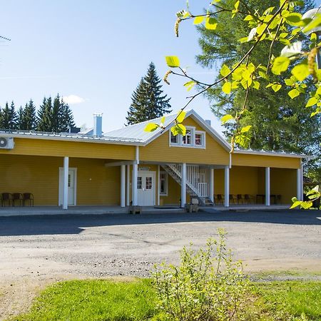 Merilaen Kartano Utajärvi Екстериор снимка